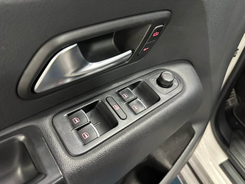 volkswagen amarok 2.0 highline 4x4 cd 16v turbo intercooler diesel 4p automatico 3.0 5p 20196