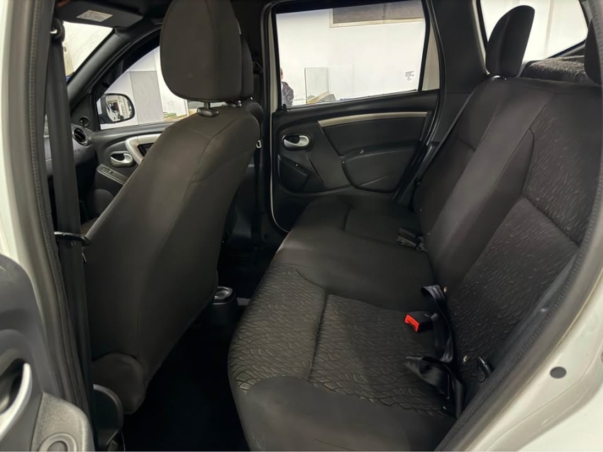 renault duster 1.6 16v sce flex authentique x-tronic 5p automatico 20204