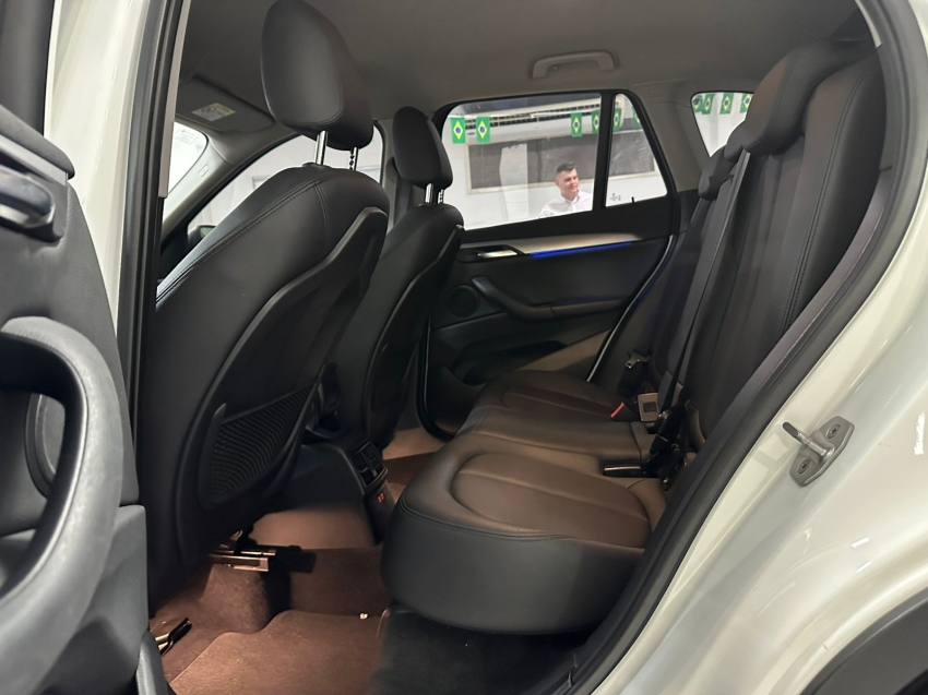 bmw x1 2.0 16v turbo activeflex sdrive20i 4p automatico flex 5p 202110
