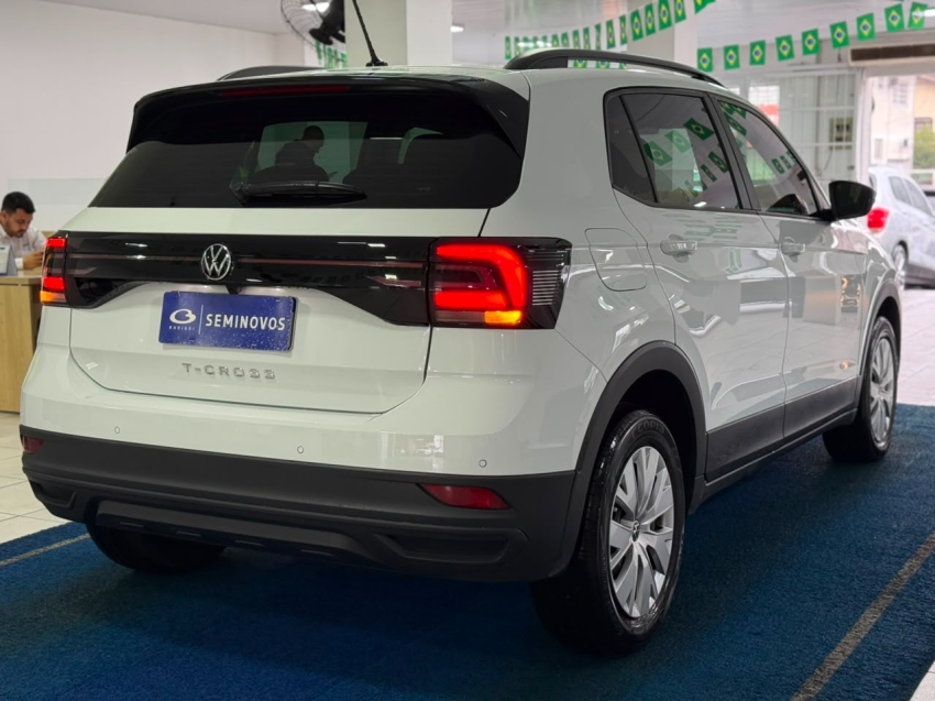 volkswagen t-cross 1.0 200 tsi total flex sense automatico 5p 202213