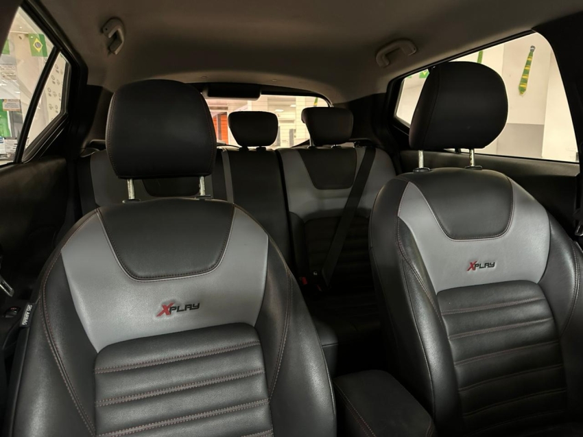nissan kicks 1.6 16v flexstart xplay xtronic flex 5p automatico 202415