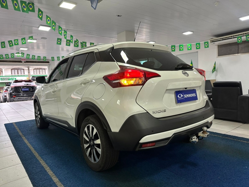 nissan kicks 1.6 16v flexstart s 4p xtronic flex 5p automatico 201915