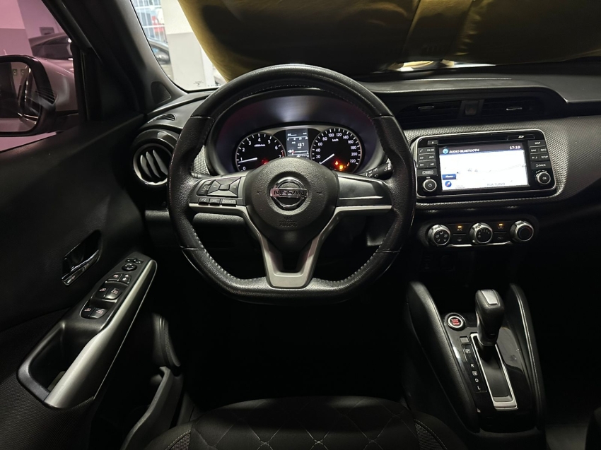 nissan kicks 1.6 16v flexstart sv 4p xtronic flex 5p automatico 201813