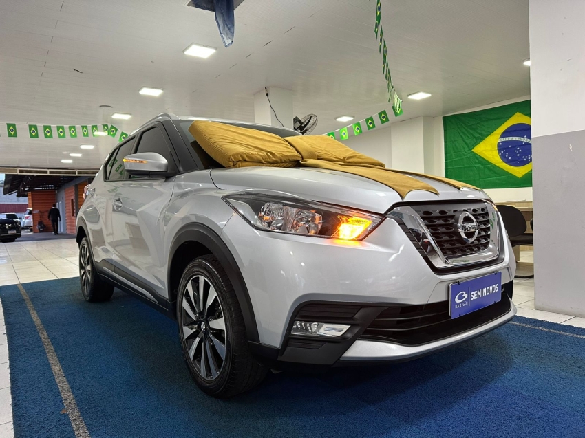 nissan kicks 1.6 16v flexstart sv 4p xtronic flex 5p automatico 2018