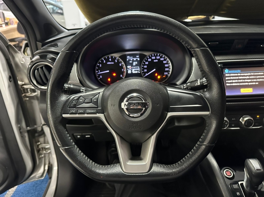 nissan kicks 1.6 16v flexstart sv 4p xtronic flex 5p automatico 20187