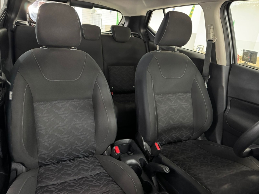 nissan kicks 1.6 16v flexstart active xtronic flex 5p automatico 202414