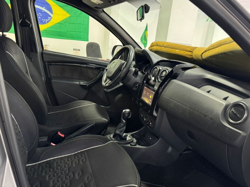 renault duster oroch 2.0 16v flex dynamique 4p automatico 5p 201714