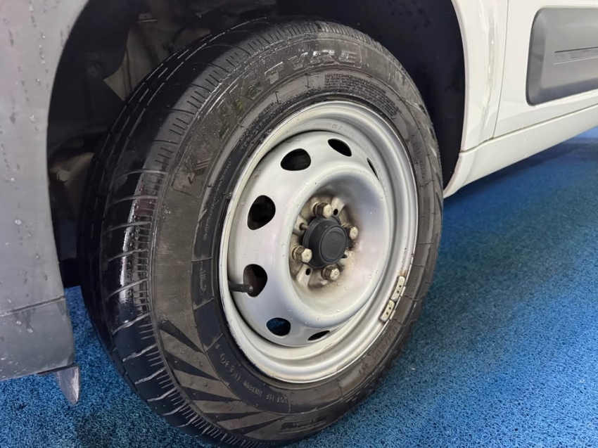 fiat fiorino 1.4 mpi furgao endurance 8v flex 2p manual 3p 202115
