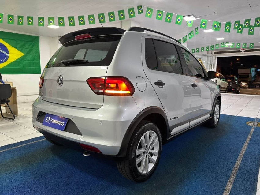 volkswagen fox 1.0 mpi track 12v flex 4p manual 5p 201617