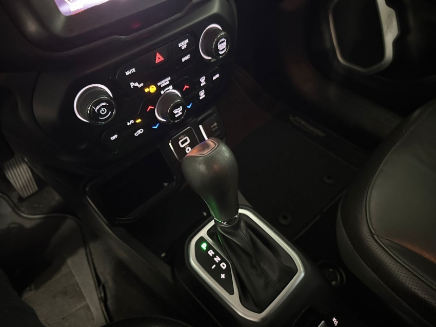 jeep renegade 1.8 16v flex longitude 4p automatico 5p 20219
