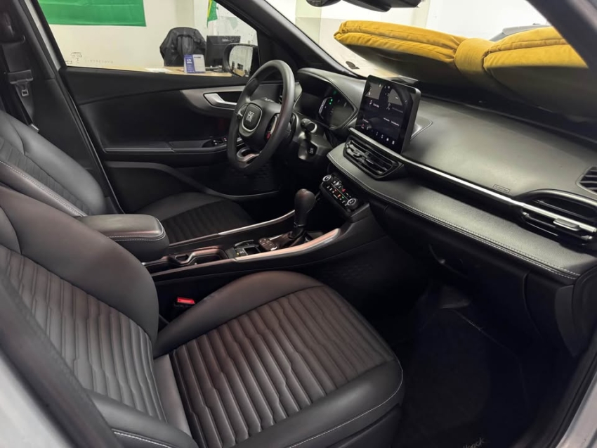 fiat fastback 1.0 turbo 200 flex impetus cvt 5p automatico 202412