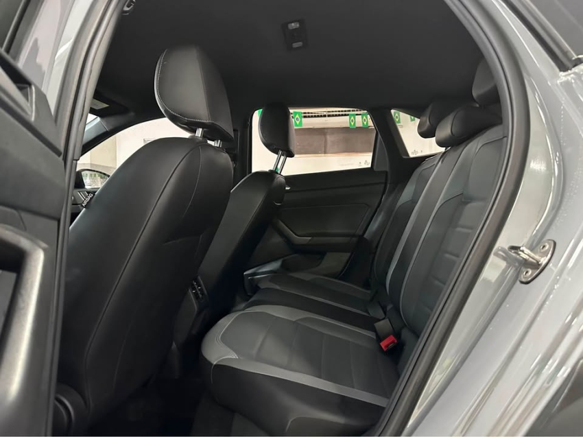 volkswagen nivus 1.0 200 tsi total flex highline automatico 5p 202411