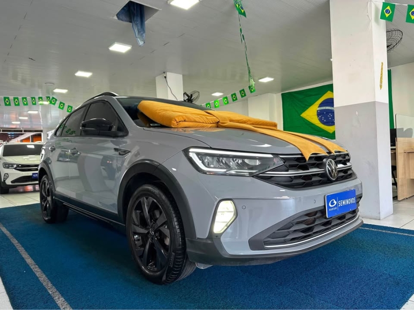 volkswagen nivus 1.0 200 tsi total flex highline automatico 5p 20240