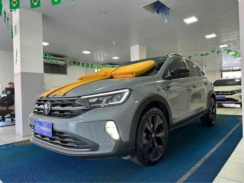 volkswagen nivus 1.0 200 tsi total flex highline automatico 5p 20243