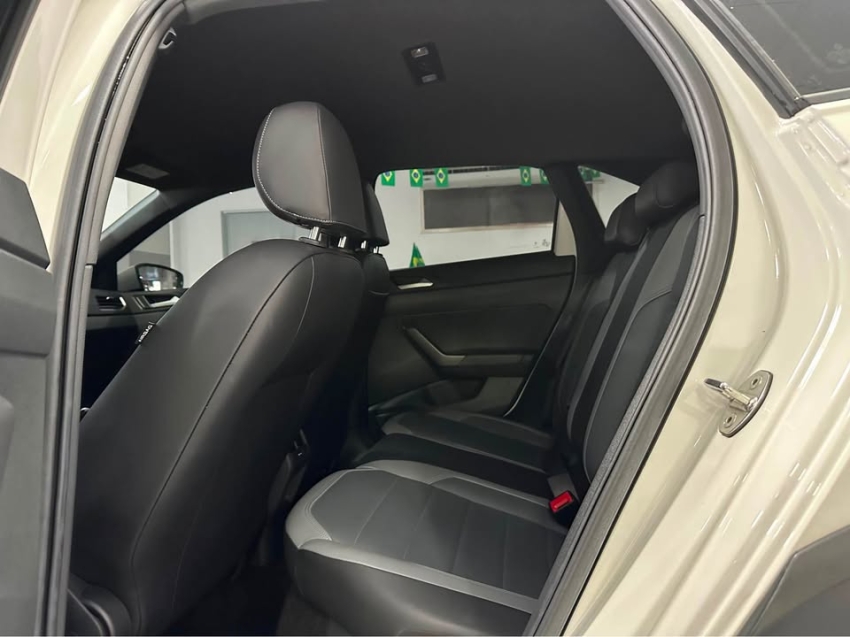 volkswagen virtus 1.0 200 tsi highline automatico flex 5p 202411