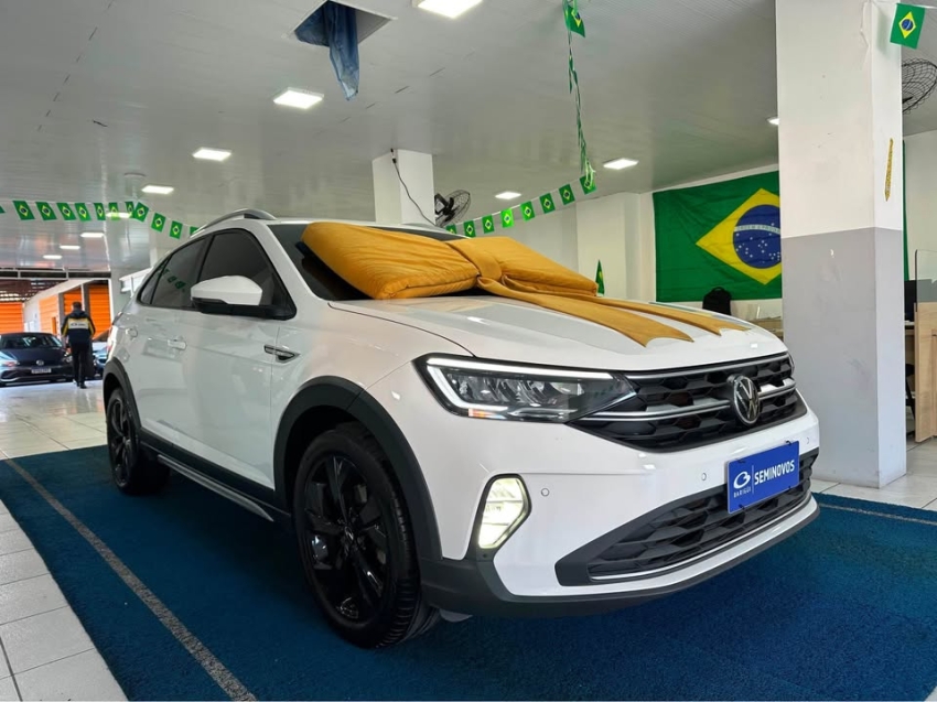 volkswagen virtus 1.0 200 tsi highline automatico flex 5p 20240