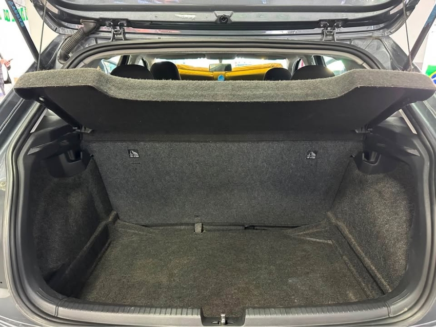 volkswagen polo 1.0 mpi track manual flex 5p 202317