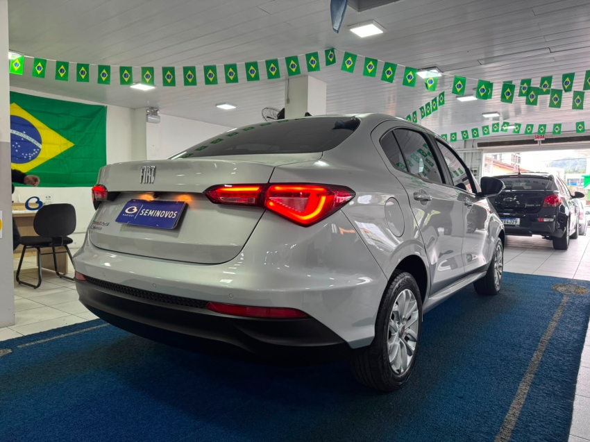 fiat cronos 1.3 firefly flex drive gsr 5p semiautomatico 201916