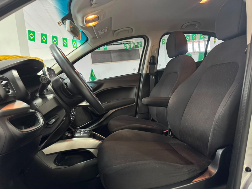 fiat cronos 1.3 firefly flex drive gsr 5p semiautomatico 20195