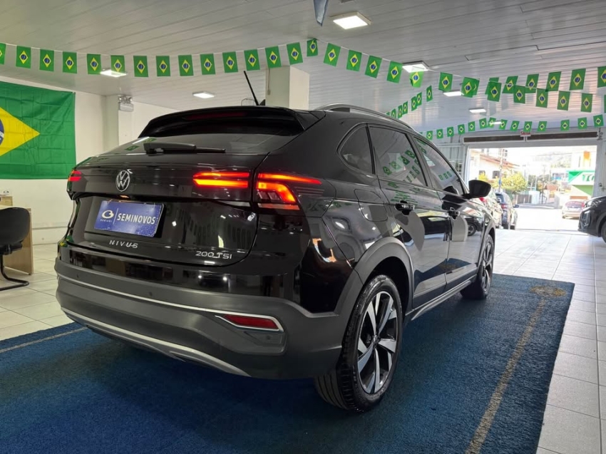 volkswagen nivus 1.0 200 tsi total flex highline automatico 5p 202415
