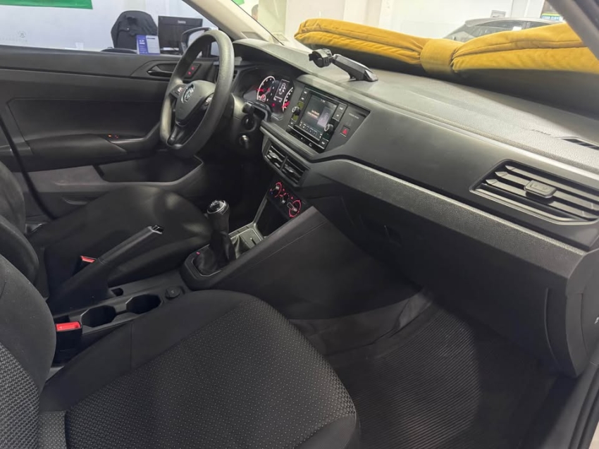 volkswagen polo 1.0 mpi total flex manual 5p 202011