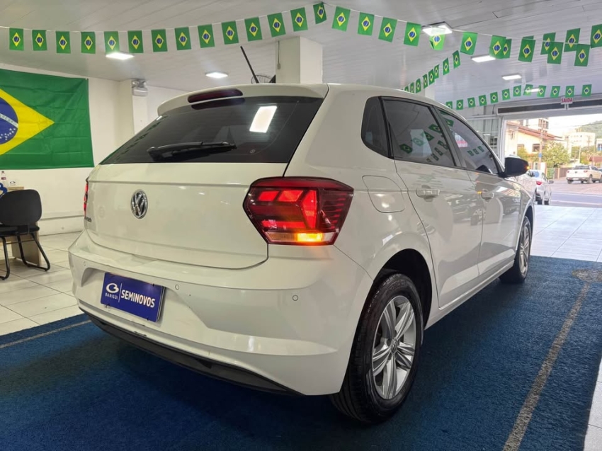 volkswagen polo 1.0 mpi total flex manual 5p 202015