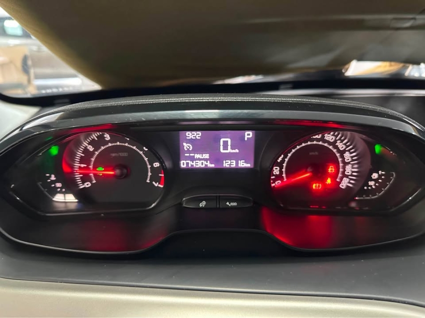 peugeot 2008 1.6 16v flex allure 4p automatico 5p 20196