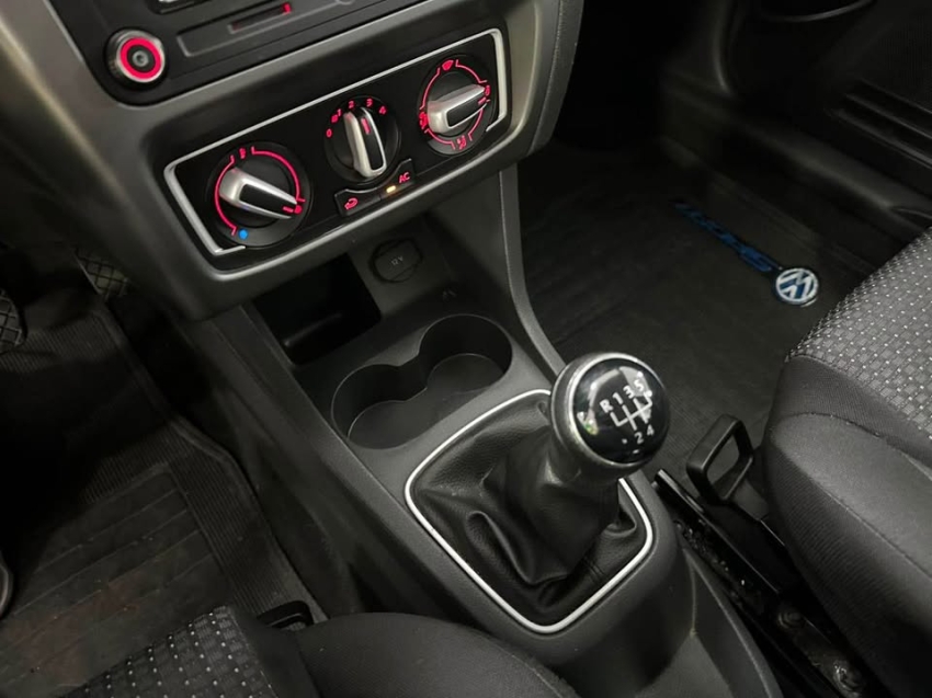 volkswagen fox 1.6 msi total flex connect 4p manual 5p 20216