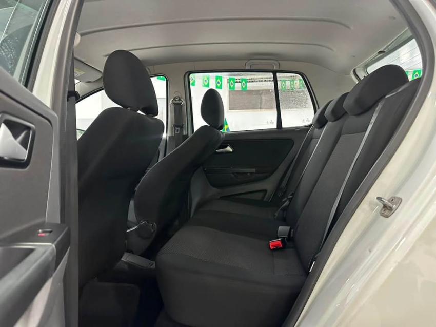 volkswagen fox 1.6 msi total flex connect 4p manual 5p 202110