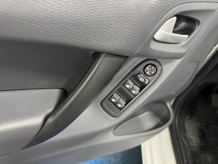 citroen c3 1.2 pure tech flex attraction manual 5p 202012
