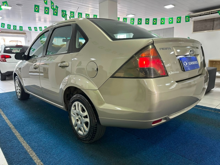 ford fiesta 1.6 se sedan 16v flex 4p manual 5p 201414