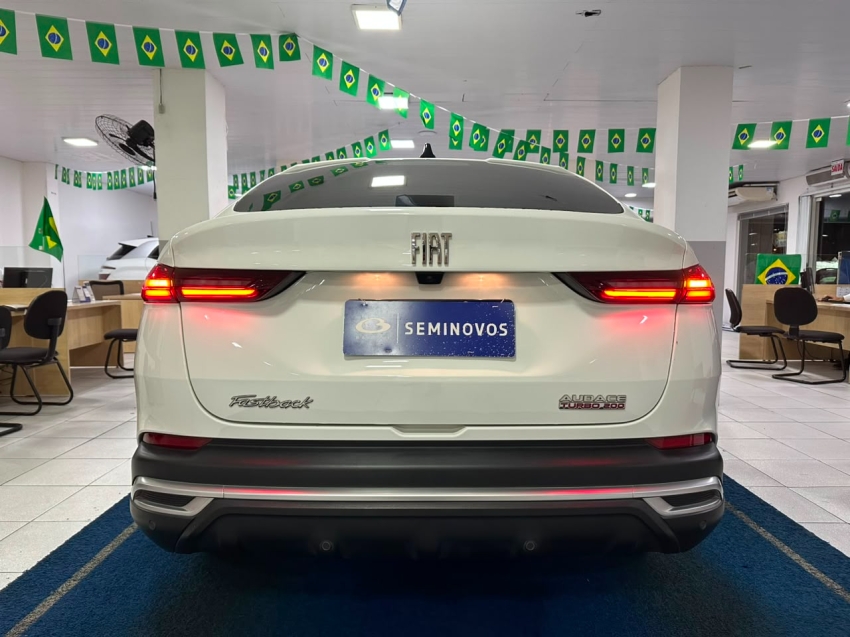 fiat fastback 1.0 turbo 200 flex audace cvt 5p automatico 202515