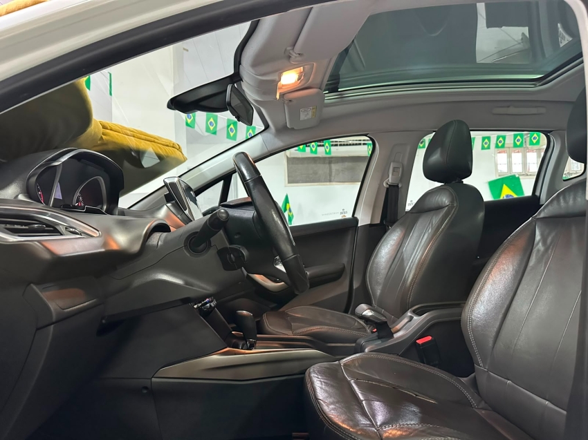 peugeot 2008 1.6 16v flex griffe 4p automatico 5p 20195