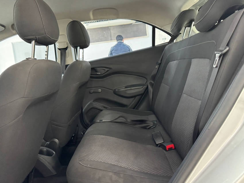 chevrolet onix 1.0 mpfi lt 8v flex 4p manual 5p 201810