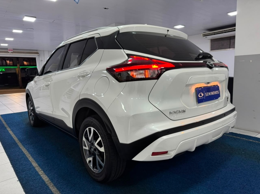 nissan kicks 1.6 16v flexstart sense xtronic flex 5p automatico 202417