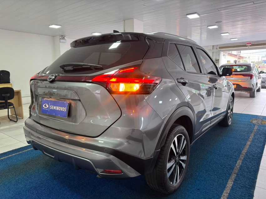 nissan kicks 1.6 16v flexstart exclusive xtronic flex 5p automatico 202416
