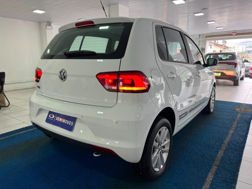 volkswagen fox 1.6 msi total flex connect 4p manual 5p 202117