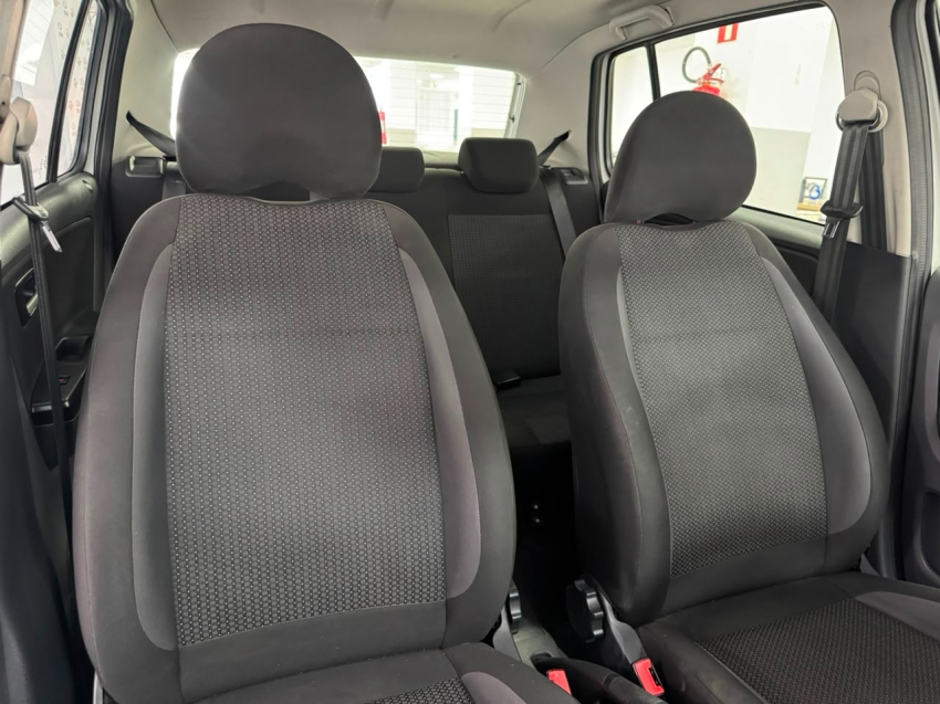 volkswagen fox 1.6 msi total flex connect 4p manual 5p 202114