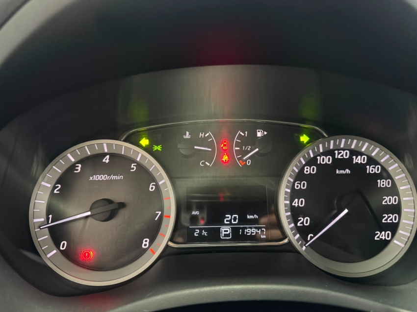 nissan sentra 2.0 sv 16v flex 4p automatico 5p 20156
