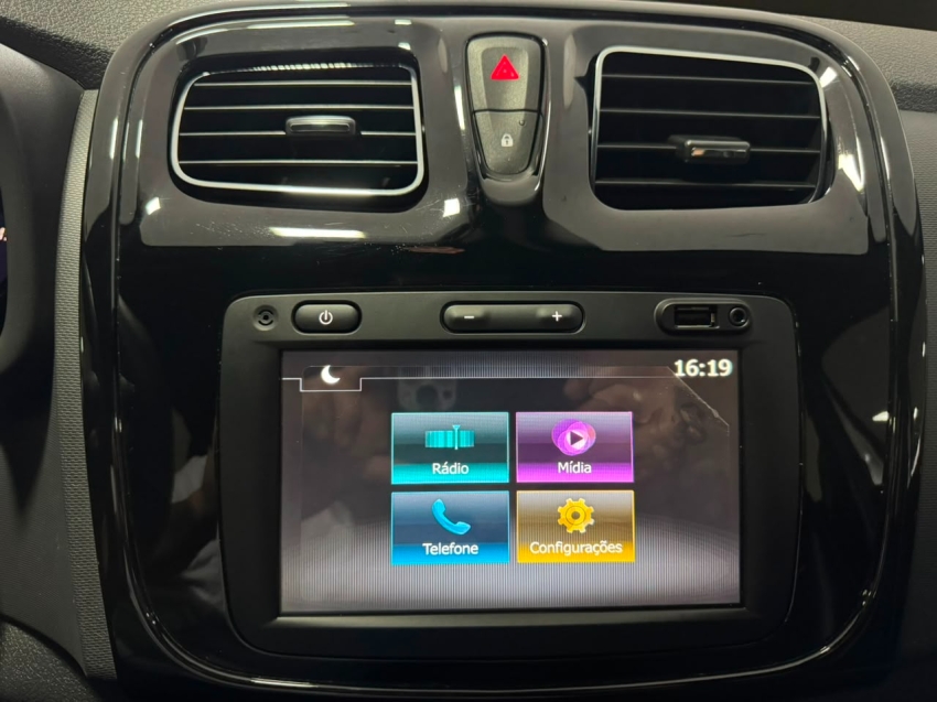 renault sandero 1.0 12v sce flex life manual 1.6 5p 202214