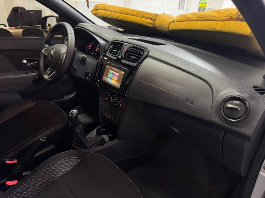 renault sandero 1.0 12v sce flex life manual 1.6 5p 202216