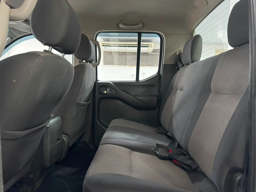 nissan frontier 2.5 sv attack 4x4 cd turbo eletronic diesel 4p manual 2.4 5p 201410