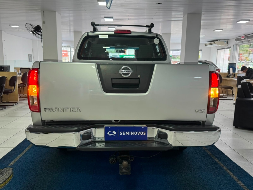 nissan frontier 2.5 sv attack 4x4 cd turbo eletronic diesel 4p manual 2.4 5p 201412