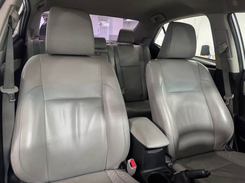 toyota corolla 1.8 gli 16v flex 4p automatico 5p 201711