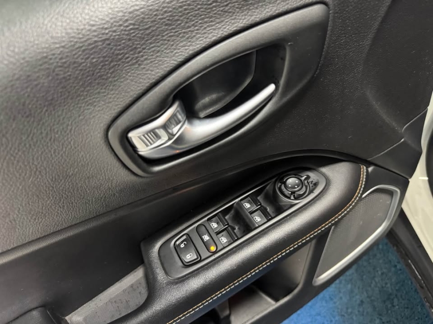 jeep compass 2.0 16v flex sport automatico 5p 20184