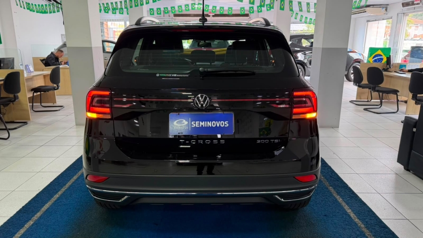 volkswagen t-cross 1.0 200 tsi total flex comfortline automatico 5p 20245