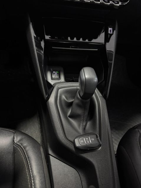 peugeot 208 1.6 16v flex allure at6 5p automatico 202212