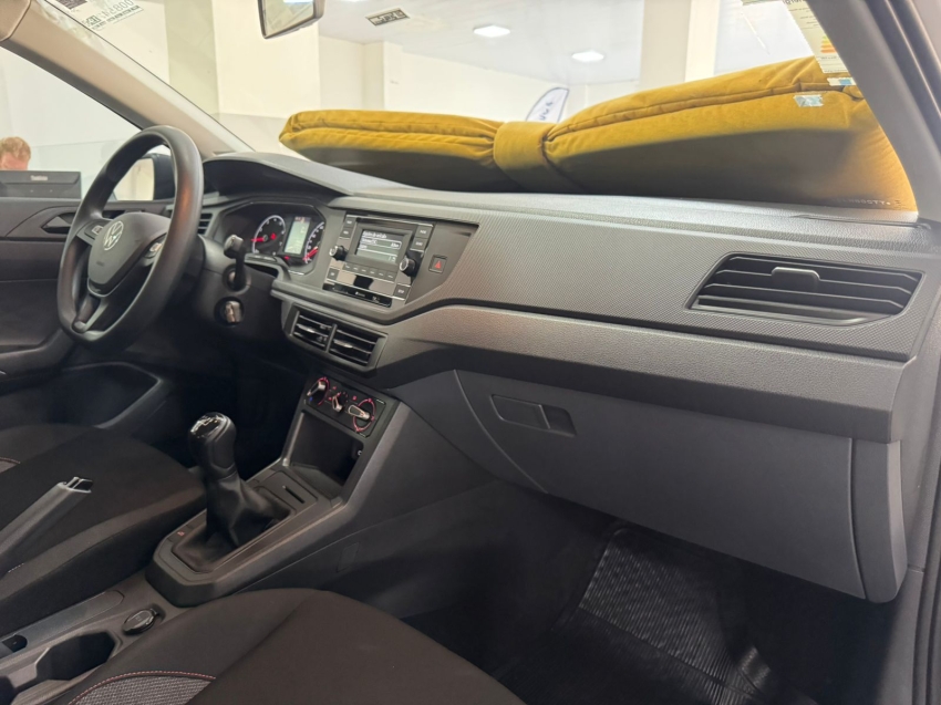 volkswagen polo 1.0 mpi track manual flex 5p 202614