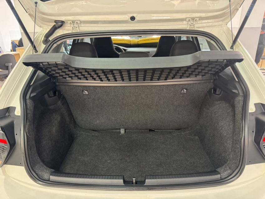 volkswagen polo 1.0 mpi track manual flex 5p 202615