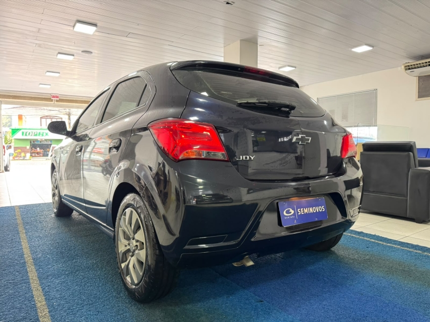chevrolet onix 1.0 joy 8v hatch  black edition flex mec 5p manual 20217
